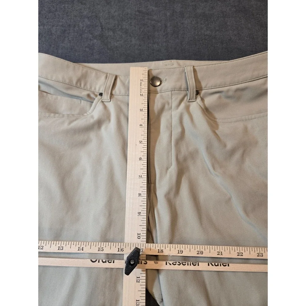 Lululemon ABC Pants Men's 32x31 Beige Tan 5 Pocket Stretch Straight Leg Casual